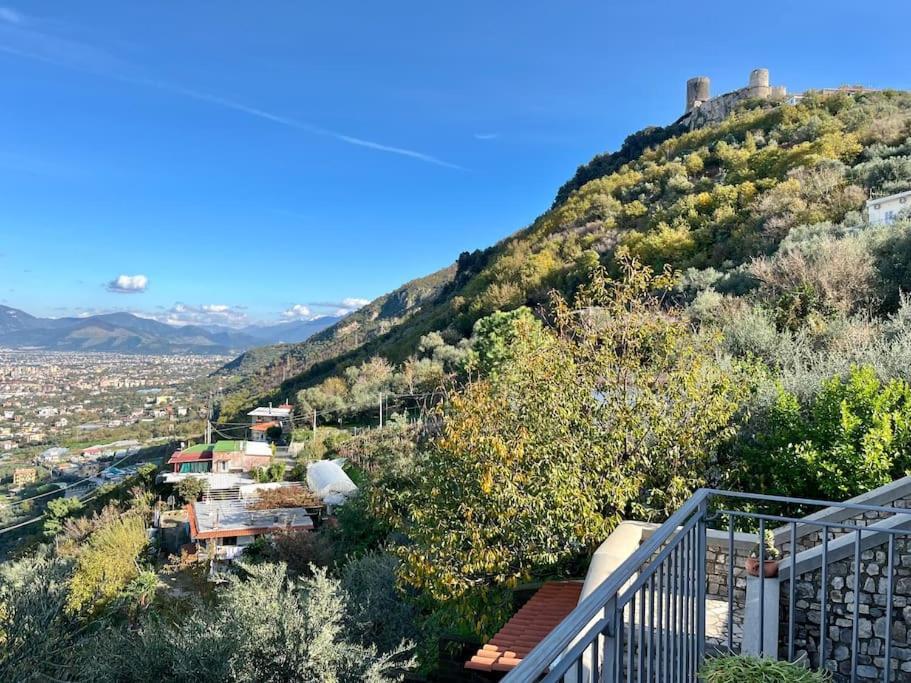 Casale Di Lusso Panoramico Villa Lettere Exterior photo
