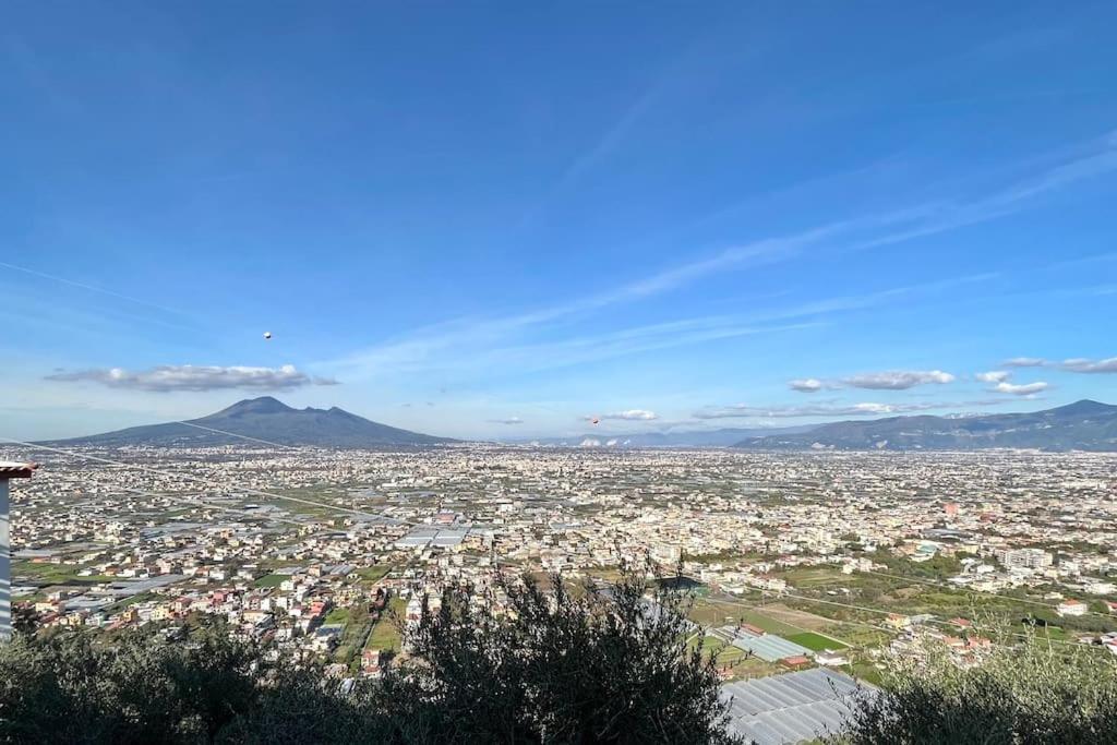 Casale Di Lusso Panoramico Villa Lettere Exterior photo