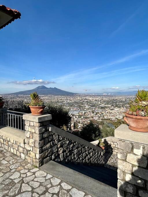 Casale Di Lusso Panoramico Villa Lettere Exterior photo